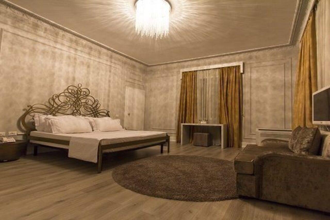 Padam Boutique Hotel Tirana Eksteriør billede